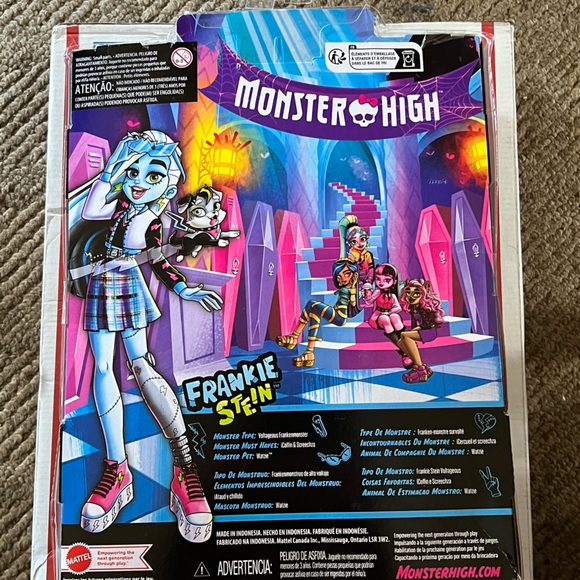 Brand New Monster High Doll Frankie - Picture 2 of 3